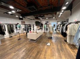 For rent business premises, 230 m², Calle Major