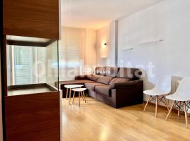 Louer àtic, 150 m², Zona