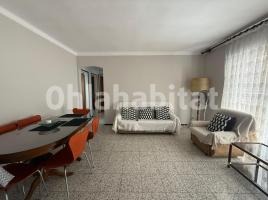Pis, 91 m², prop de bus i tren, Calle Cresques Elies, 7