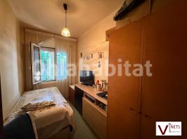 Piso, 78 m², cerca de bus y tren, Calle Consell