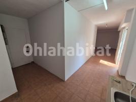For rent business premises, 60 m², Calle de Sant Iscle