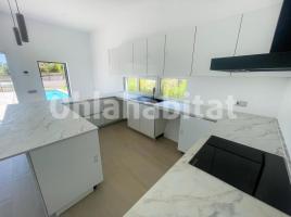 Casa (unifamiliar aislada), 181 m², seminuevo, Calle Roca Tosa, 49