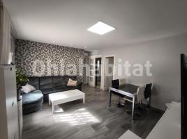 Piso, 75 m², cerca de bus y tren