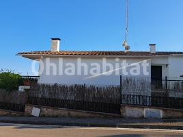Casa (xalet / torre), 220 m²