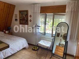 Houses (villa / tower), 180 m²