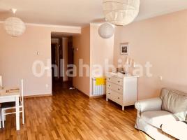 Flat, 95 m², near bus and train, almost new, Avenida del Baix Camp