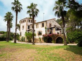 Houses (villa / tower), 777 m², Avenida PINS