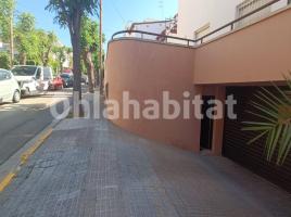 For rent business premises, 43 m², near bus and train, Calle d'Àngel Guimerà, 2