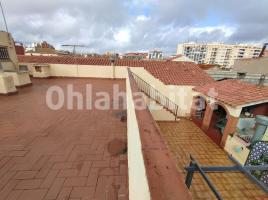 Houses (terraced house), 365 m², near bus and train