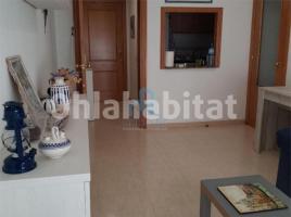 Apartamento, 60 m², cerca de bus y tren, Calle de la Muralla