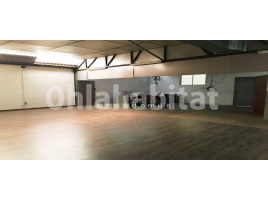 For rent industrial, 550 m², Pasaje Multindus