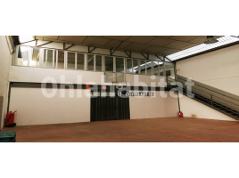 For rent industrial, 550 m², Pasaje Multindus