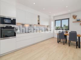 Pis, 125 m², seminou