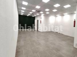 Louer , 300 m², Paseo SANLLEHY
