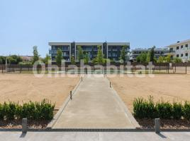 Pis, 125 m², seminou