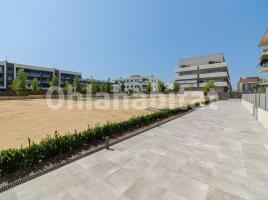 Pis, 125 m², seminou