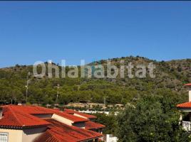  (unifamiliar adossada), 159 m², près de bus et de train, Calle Santes Creus