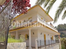 Houses (villa / tower), 203 m², Calle Valencia