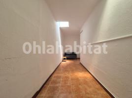 Houses (villa / tower), 117 m², near bus and train