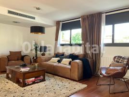 Obra nueva - Casa en, 323 m², nuevo, Calle les Planes