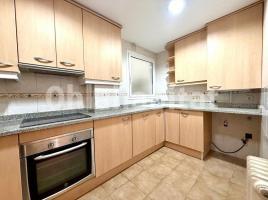 Pis, 90 m², prop de bus i tren, Calle Vicenç Dauner, 16