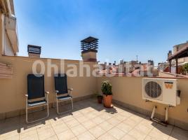 Dúplex, 92 m², cerca de bus y tren