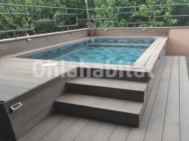 Casa (unifamiliar adosada), 381 m²
