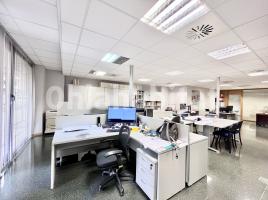 Alquiler oficina, 173 m², cerca de bus y tren, Avenida de Madrid, 141