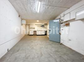 Local comercial, 57 m², cerca de bus y tren, Calle de Lepant