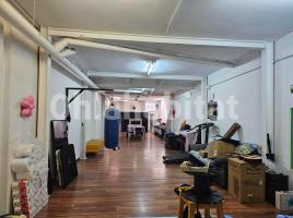 Lloguer local comercial, 100 m², Zona
