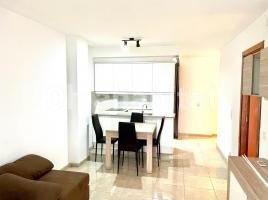 Flat, 68 m², almost new