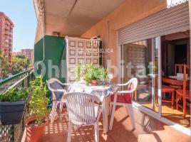 Pis, 115 m², presque neuf, Zona