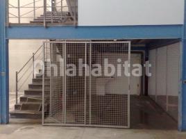 Louer , 250 m², Calle de Mosquerola