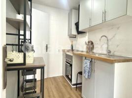Casa (unifamiliar adosada), 80 m², cerca de bus y tren, Pasaje Sagrament