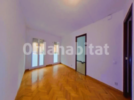 Piso, 45 m², cerca de bus y tren, Calle de Pujós, 50
