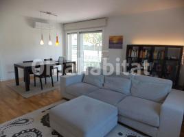 Pis, 86 m², seminou, Zona