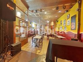 Local comercial, 320 m², prop de bus i tren