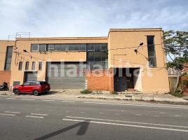 For rent industrial, 800 m², Zona