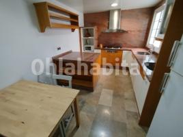 For rent flat, 97 m², Calle de París