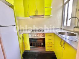 Flat, 67 m², close to bus and metro, Calle de Provençals