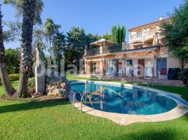 Casa (xalet / torre), 319 m²