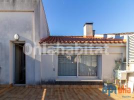 Àtic, 118 m², près de bus et de train, presque neuf