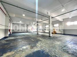 For rent industrial, 800 m², Zona