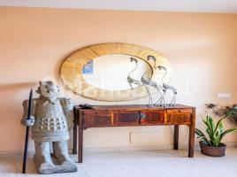 Casa (unifamiliar adosada), 294 m², seminuevo, Zona