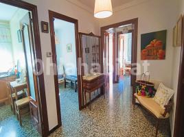 Piso, 100 m², cerca de bus y tren, Calle d'Urgell