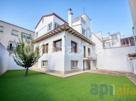 Casa (xalet / torre), 228 m², Calle de Santa Magdalena