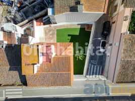 Casa (xalet / torre), 228 m², Calle de Santa Magdalena