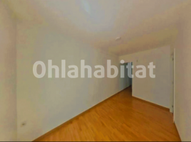 Pis, 59 m², près de bus et de train, Calle del Taronger, 2