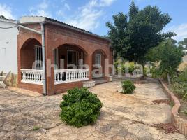 Casa (chalet / torre), 102 m², Calle Montjuïc