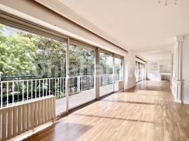 Piso, 230 m², cerca bus y metro